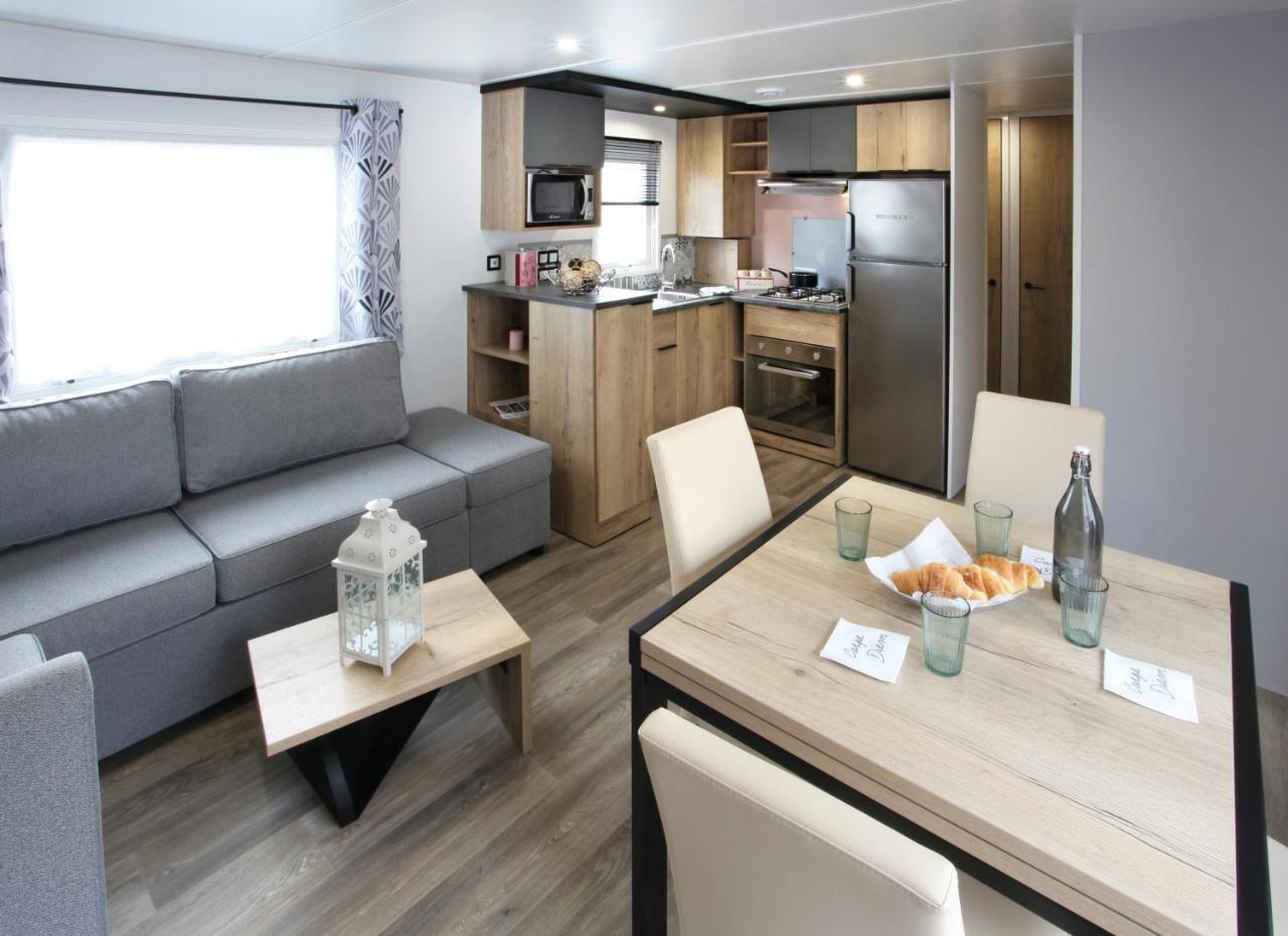 Camping Officiel Siblu Les Charmettes Campsite 4*